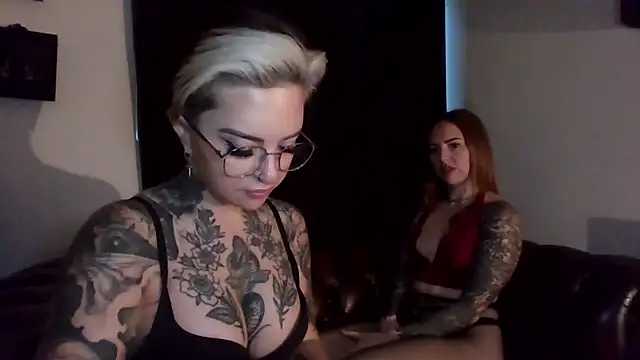 Alexandersonxo online show from 12.18.25