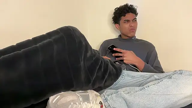 Ryan-hot online show from 12.03.25