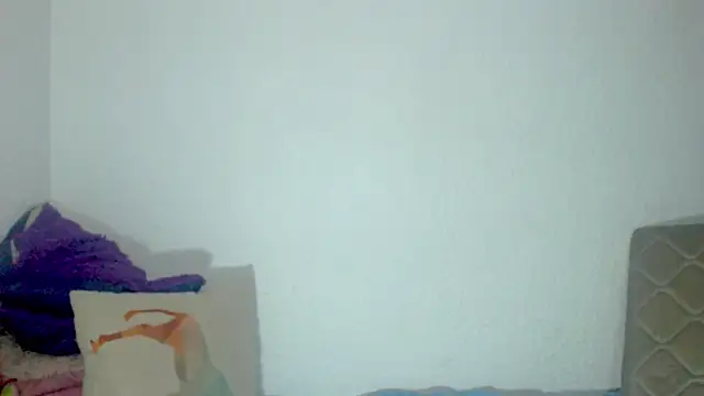 Snapshot of alexandrasexy32 chatting on 12.29.24 alexandrasexy32 online show from 12.29.24