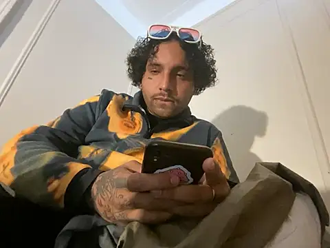 TacosSenpai online show from 12.24.24