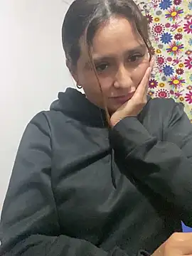 Keittly  online show from 12.15.24