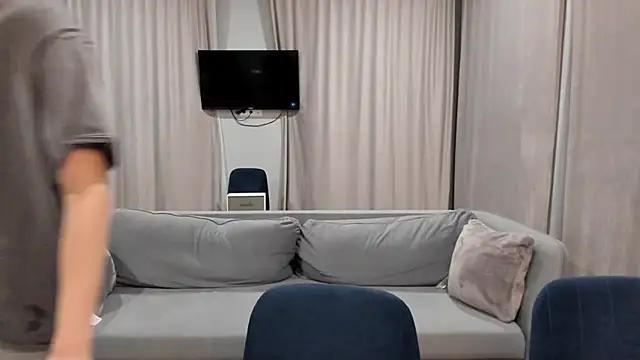 Snapshot of Im_Shine_Guy chatting on 12.09.24 Im Shine Guy online show from 12.09.24