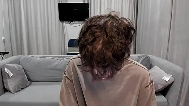 Snapshot of Im_Shine_Guy chatting on 12.13.24 Im Shine Guy online show from 12.13.24