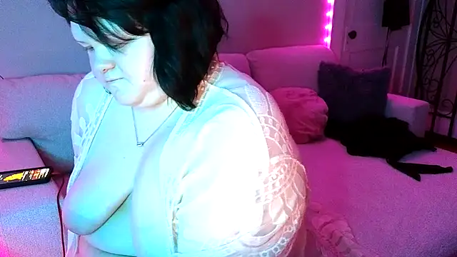 Flamefairy710 online show from 02.19.25