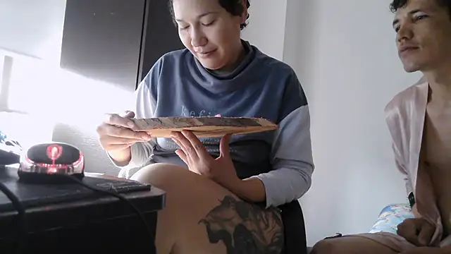 luxandracon23 online show from 02.22.26