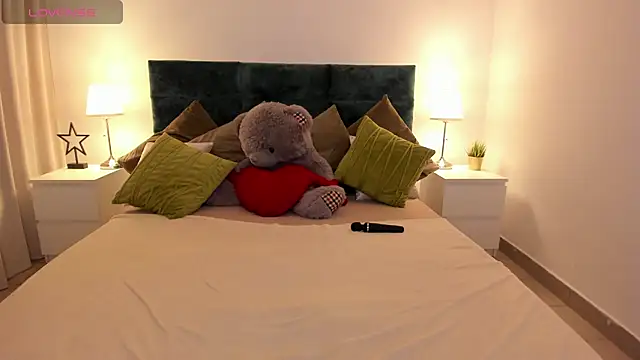 Aria Blisss online show from 02.03.25