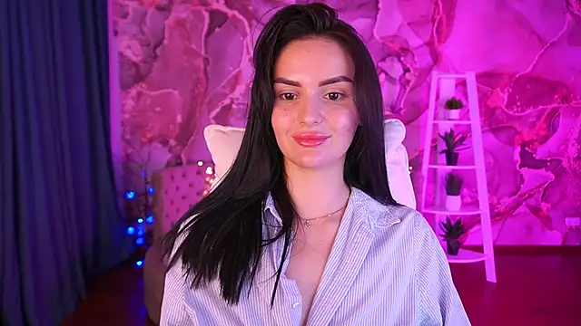 MilashaLovely online show from 11.18.25