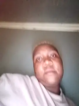 teebitch93 online show from 11.24.25