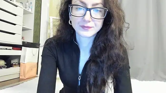 Baby Jewel online show from 11.28.25