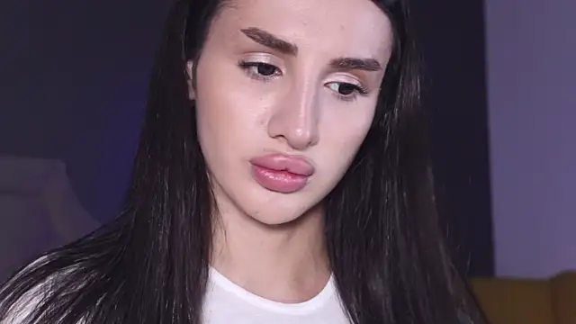 Kim Oberlin  online show from 09.21.25