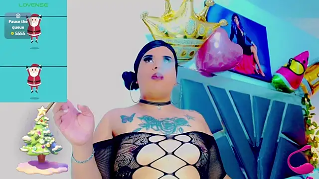 nauthyvalentina online show from 12.20.24