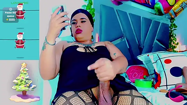 nauthyvalentina online show from 12.21.24