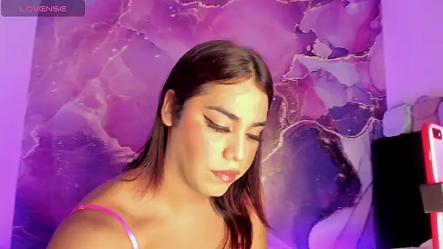 mishelbubblee online show from 12.12.24