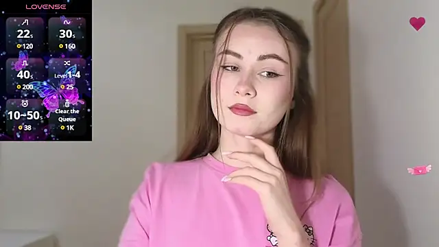 AminaLuxuryy online show from 12.24.24