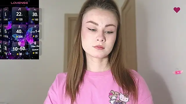 AminaLuxuryy online show from 12.25.24