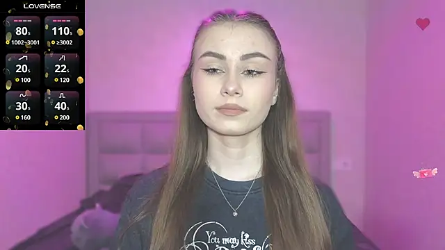 AminaLuxuryy online show from 01.20.25