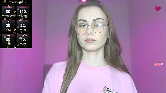 AminaLuxuryy online show from 01.24.25