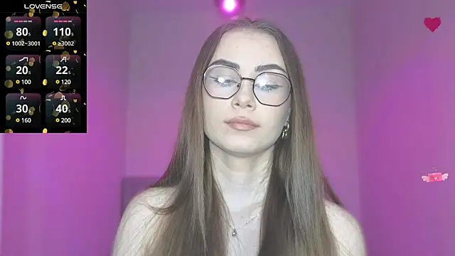 AminaLuxuryy online show from 01.24.25