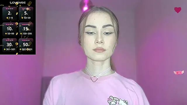 AminaLuxuryy online show from 01.26.25