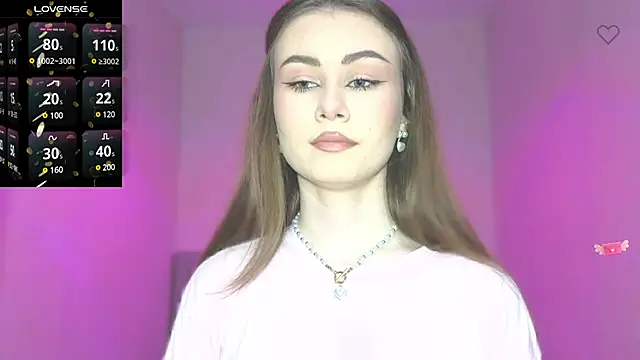 AminaLuxuryy online show from 01.30.25