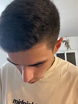 Snapshot of RicarBer chatting on 02.16.26 RicarBer online show from 02.16.26