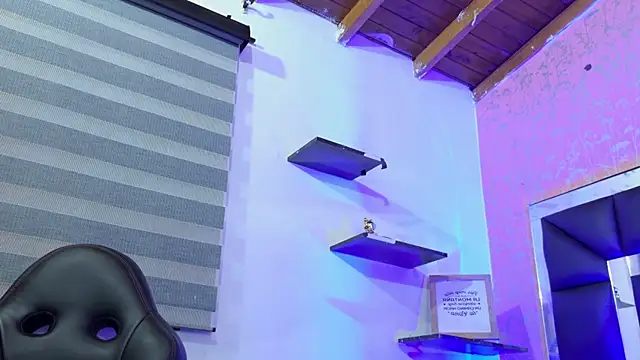 Sofia martiin online show from 10.10.25