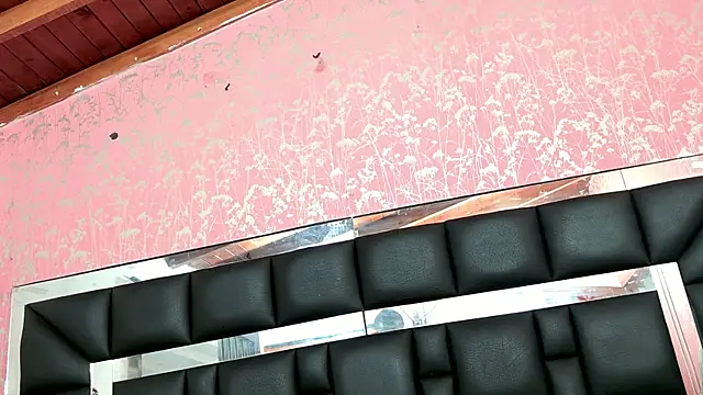 Sofia martiin online show from 10.16.25