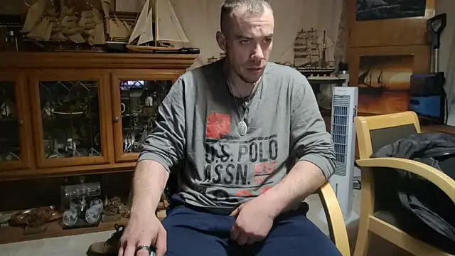 ScubaStevex online show from 04.13.26