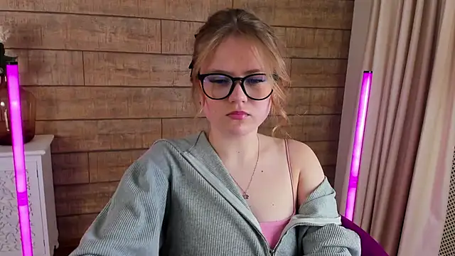 SelinSwarovski online show from 03.14.25