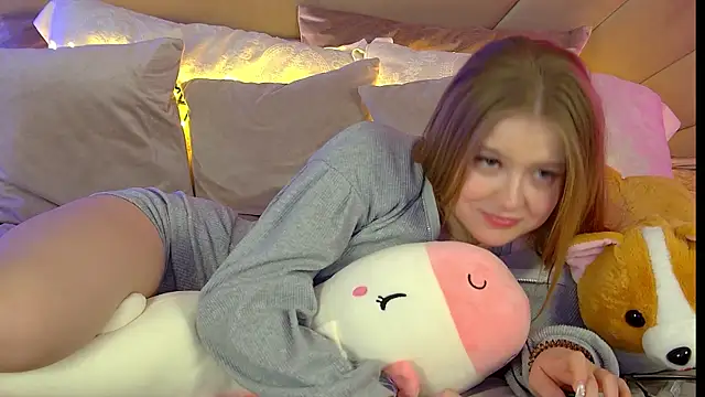 SelinSwarovski online show from 03.16.25