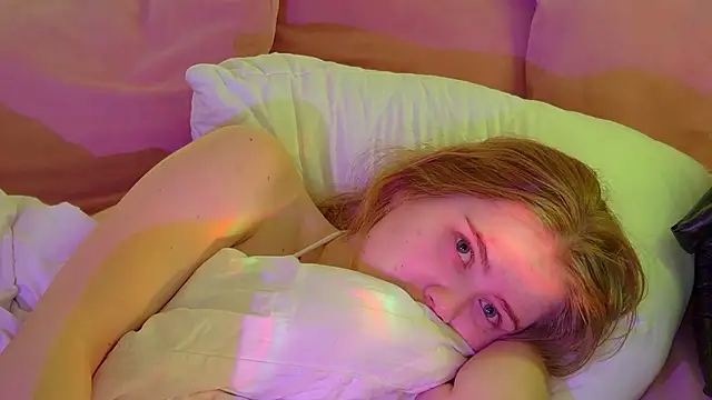 Snapshot of SelinSwarovski chatting on 03.03.26 SelinSwarovski online show from 03.03.26