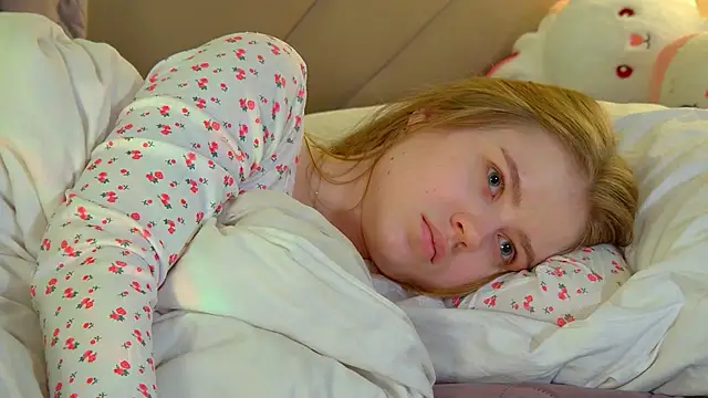 Snapshot of SelinSwarovski chatting on 03.13.26 SelinSwarovski online show from 03.13.26