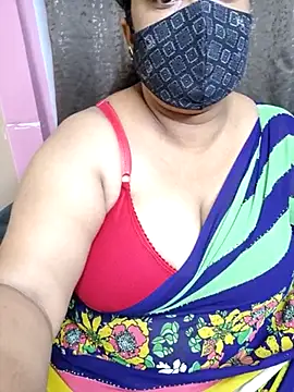 Snapshot of Cute_Bellaa chatting on 02.25.25 Cute Bellaa online show from 02.25.25