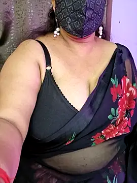 Snapshot of Cute_Bellaa chatting on 03.22.25 Cute Bellaa online show from 03.22.25