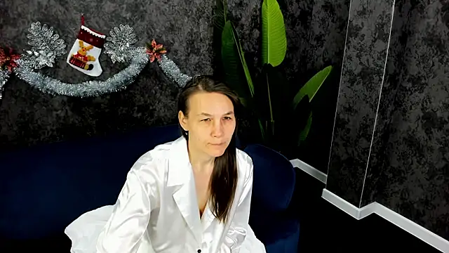 Lillian White online show from 12.29.24