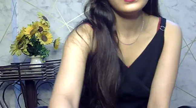 Snapshot of sonam_love- chatting on 02.20.25 sonam love- online show from 02.20.25