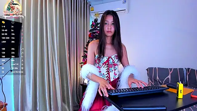 Melissa Mone online show from 12.21.24