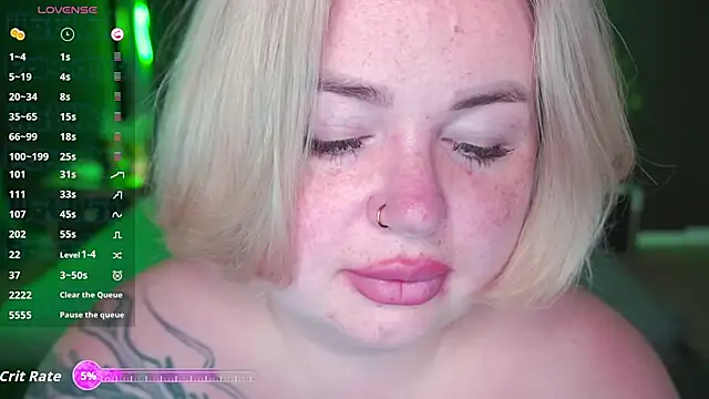 ZaraReignn online show from 09.21.25