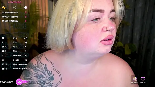 ZaraReignn online show from 10.05.25