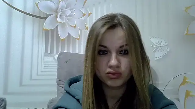 TinaFun4u online show from 02.17.25