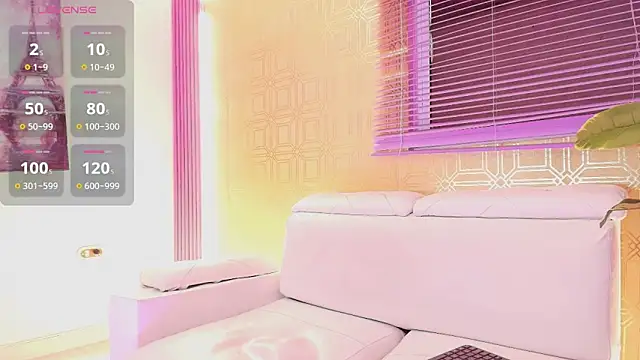 Snapshot of Bella19_ chatting on 01.30.25 Bella19  online show from 01.30.25