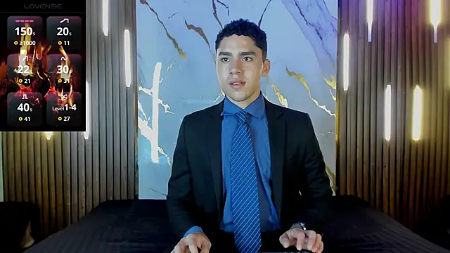 LiamNovak online show from 11.21.25