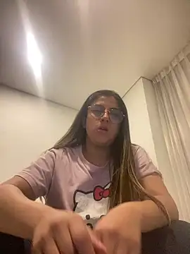 girl anni online show from 01.16.25