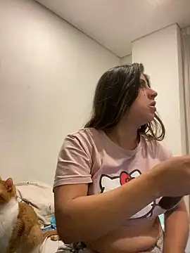 girl anni online show from 01.20.25
