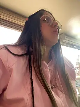 girl anni online show from 01.24.25