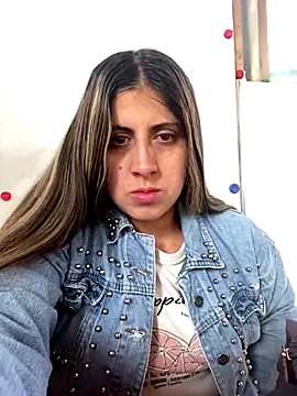 Snapshot of girl_anni chatting on 10.01.25 girl anni online show from 10.01.25