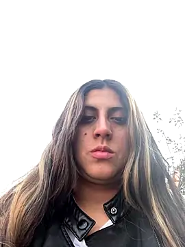 Snapshot of girl_anni chatting on 10.02.25 girl anni online show from 10.02.25