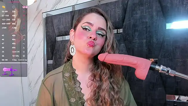 GinnaGrace online show from 10.04.25