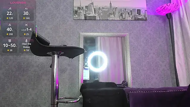 Snapshot of _kitty_wuichis chatting on 10.14.25  kitty wuichis online show from 10.14.25