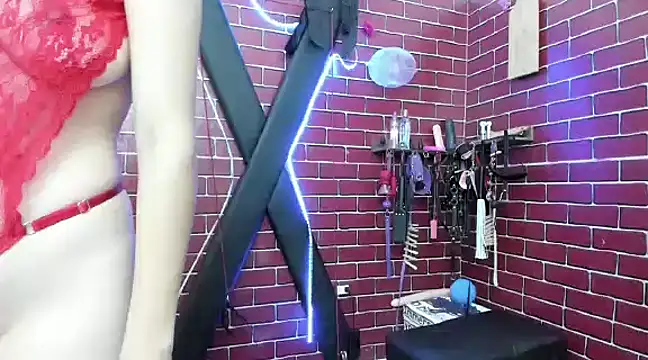 SUBMISSION BDSM online show from 02.01.25